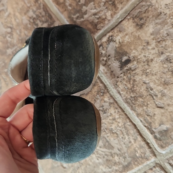 White Mountain Black Suede Loafer - Picture 5 of 6